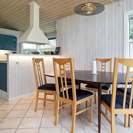 Hotel 6 Person Holiday In Pr St 3*