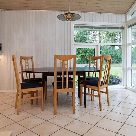 6 Person Holiday In Pr St